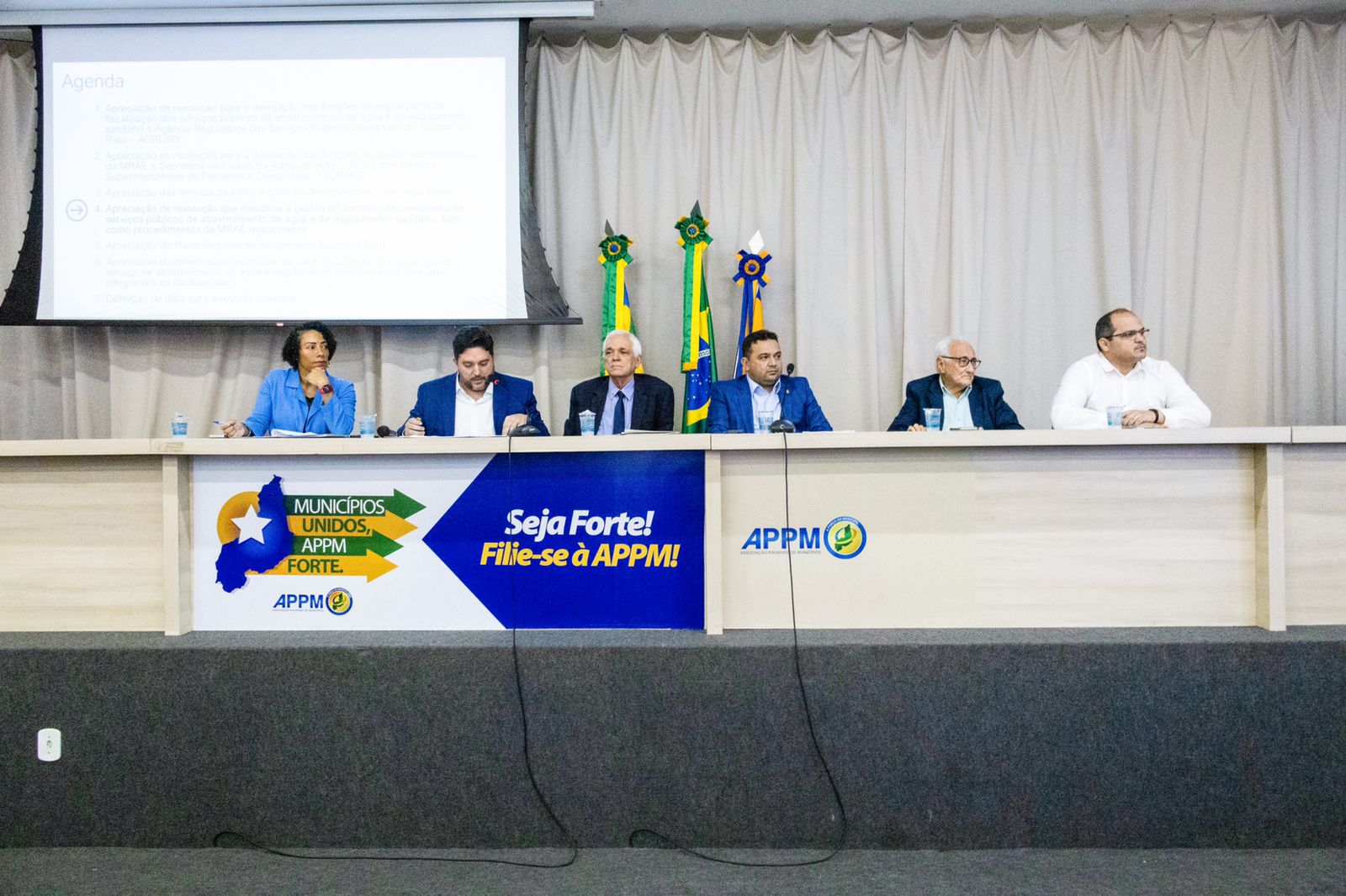 Colegiado aprova minutas para a licitação de concessão dos Serviços de Abastecimento de Água e Esgotamento Sanitário