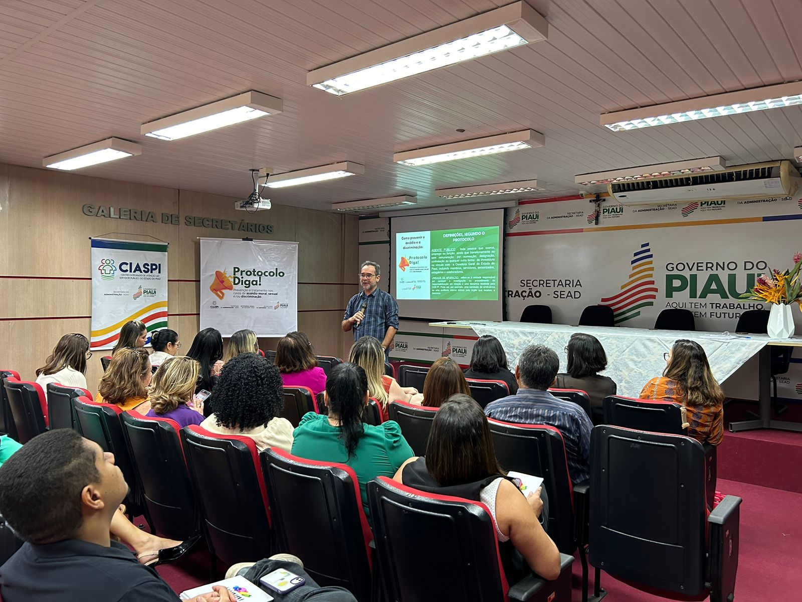 Sead realizou treinamento para servidores sobre práticas de combate ao assédio