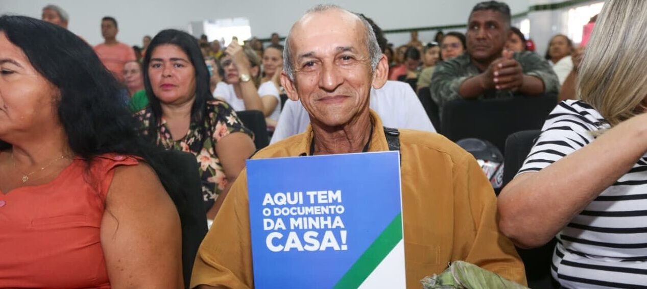 Governo do Estado entrega mais de 700 registros de imóveis em três municípios do Sul do Piauí