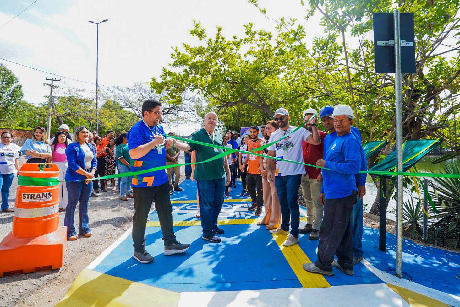 Centro Administrativo ganha pista de caminhada e requalificação de calçadas