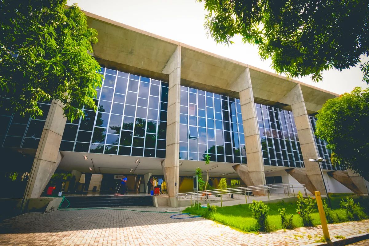 Governo do Estado amplia regularização fundiária, valoriza imóveis públicos e arrecada R$ 4,2 milhões em leilões em 2025